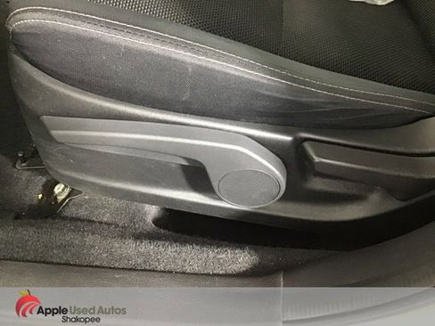 Used 2014 Subaru Crosstrek 2.0i Premium w/ Moonroof Package image 9