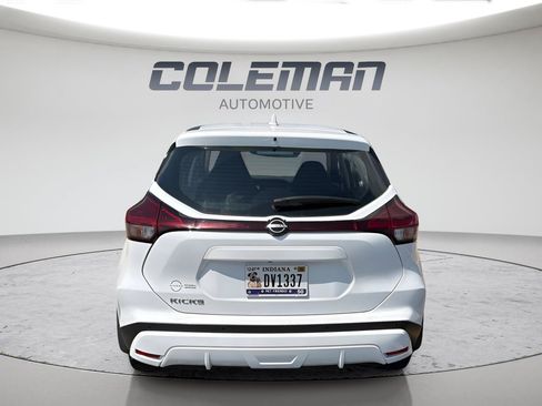 Used 2024 Nissan Kicks S FWD image 5