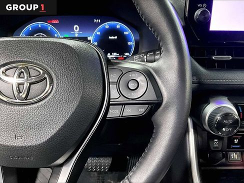 Used 2025 Toyota RAV4 Limited AWD/4WD image 24
