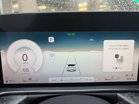 Used 2024 Genesis G90 3.5T image 10