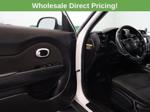Used 2018 Kia Soul image 8