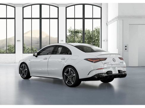 New 2025 Mercedes-Benz CLA 35 AMG 4MATIC image 28