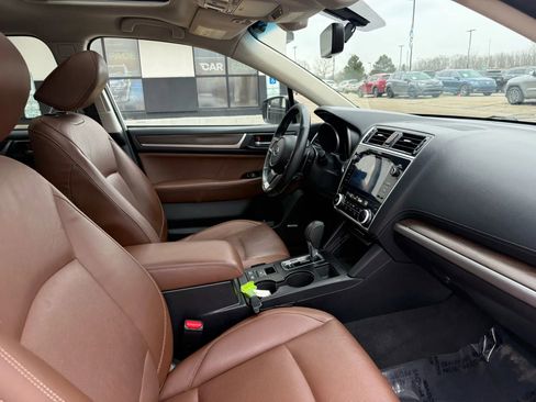 Used 2019 Subaru Outback 2.5i Touring image 25
