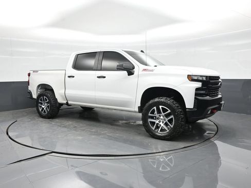 Used 2020 Chevrolet Silverado 1500 LT Trail Boss w/ Convenience Package AWD/4WD image 18