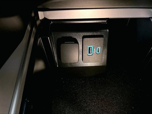 Used 2022 Ford Explorer ST w/ Equipment Group 401A image 30