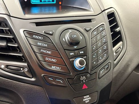 Used 2015 Ford Fiesta S FWD image 21