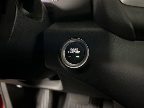 Certified 2023 GMC Terrain SLT w/ Infotainment Package II image 17