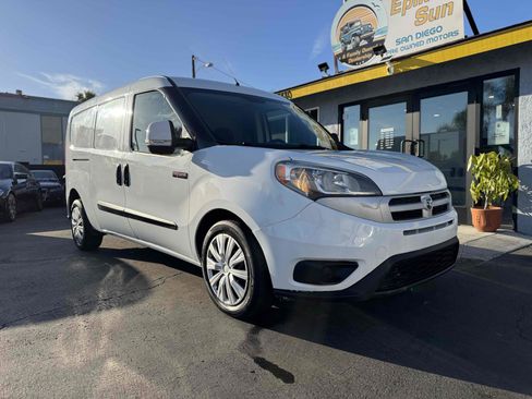 Used 2017 RAM ProMaster City Tradesman SLT w/ Rear Back-up Camera Group image 3