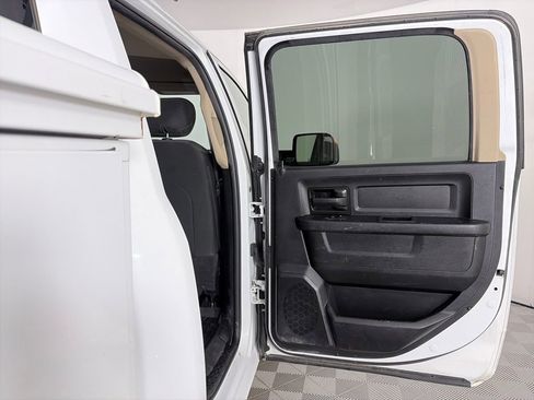 Used 2020 RAM 2500 Tradesman image 28