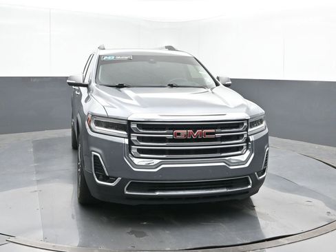 Used 2020 GMC Acadia SLT w/ Driver Alert Package II image 8