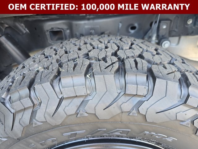 Certified 2025 Jeep Gladiator Sport AWD/4WD image 10