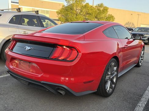 Used 2018 Ford Mustang Premium RWD image 4
