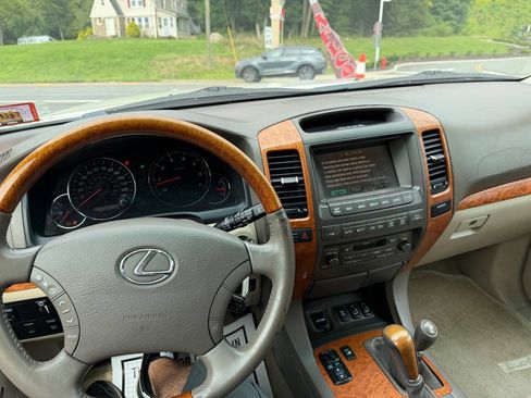 Used 2004 Lexus GX 470 AWD/4WD image 24