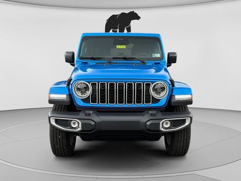 New 2026 Jeep Wrangler Unlimited Sahara w/ Technology Group AWD/4WD image 8