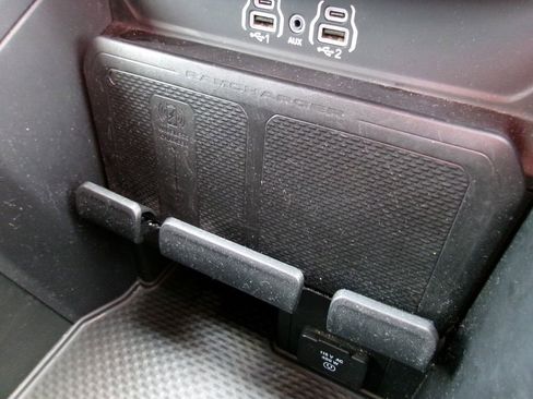 Certified 2025 RAM 1500 Laramie image 18