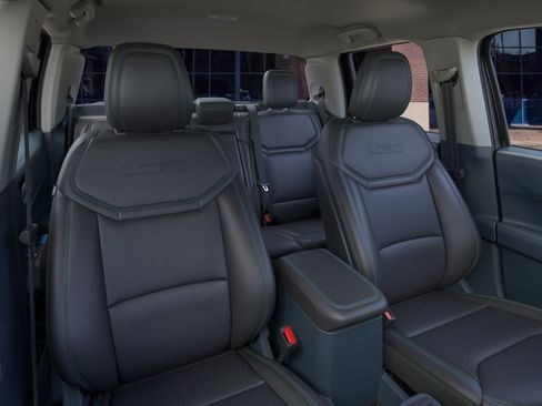 New 2026 Ford Maverick Lobo AWD/4WD image 10