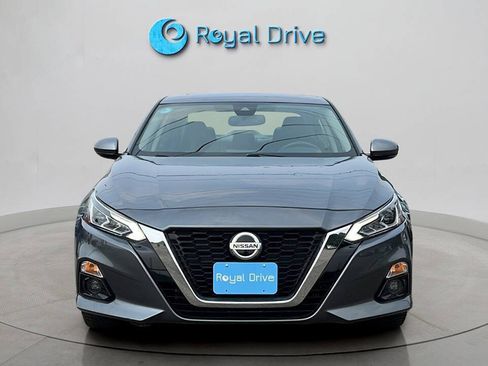 Used 2020 Nissan Altima 2.5 Platinum AWD/4WD image 9
