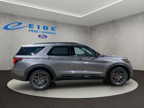 New 2026 Ford Explorer ST w/ Sun And Sound Package image 5