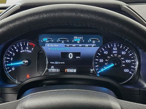 Used 2018 Ford Expedition XLT w/ Equipment Group 202A image 12