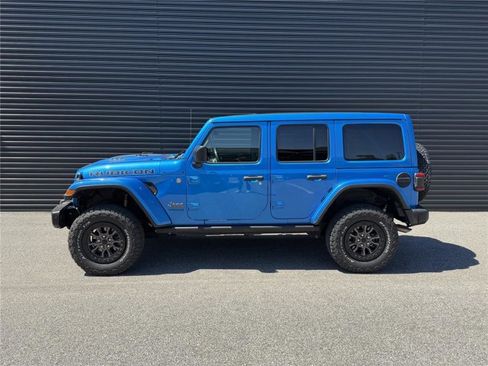 Used 2021 Jeep Wrangler Unlimited Rubicon w/ Trailer Tow Package AWD/4WD image 2