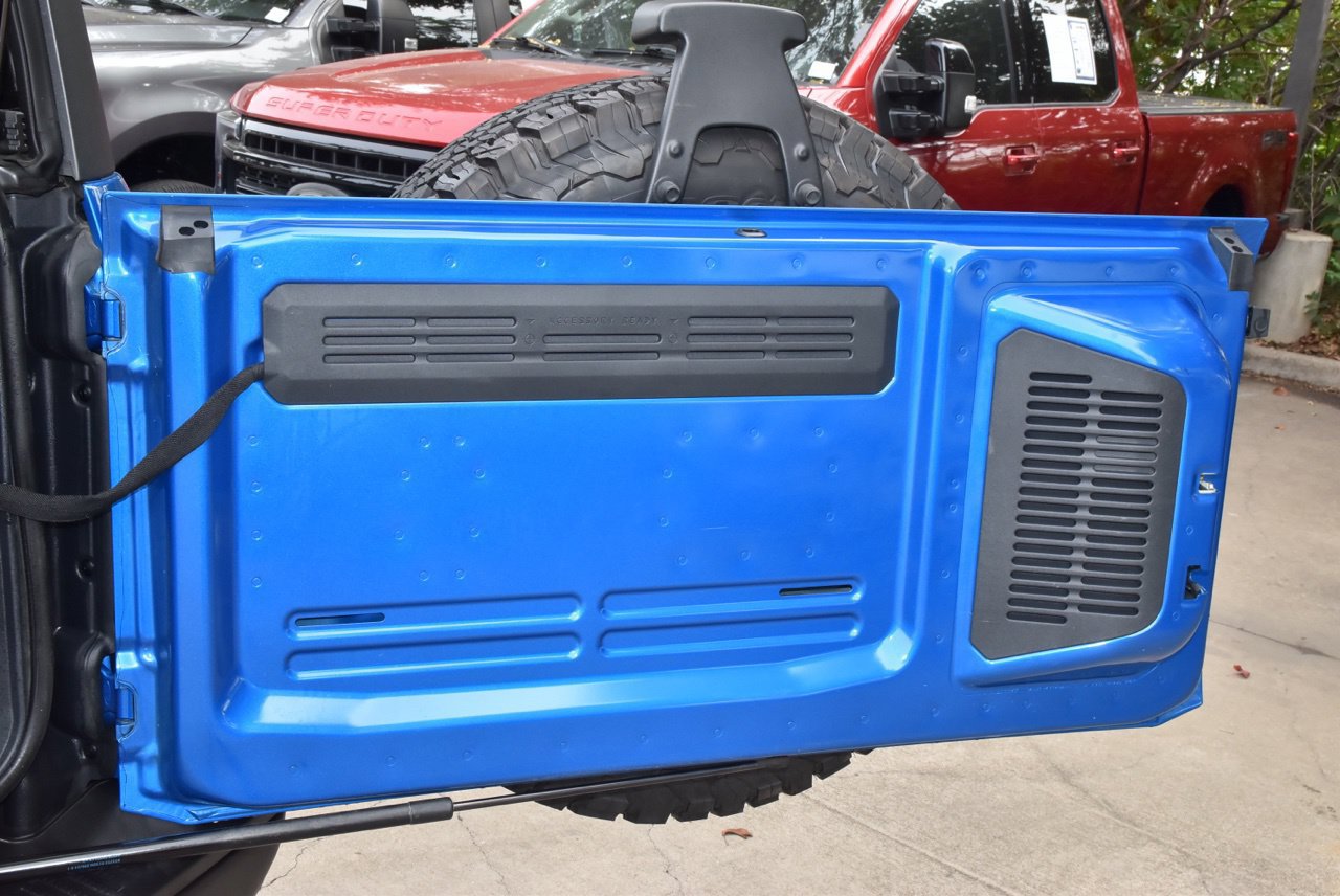 Used 2025 Ford Bronco Badlands AWD/4WD image 46