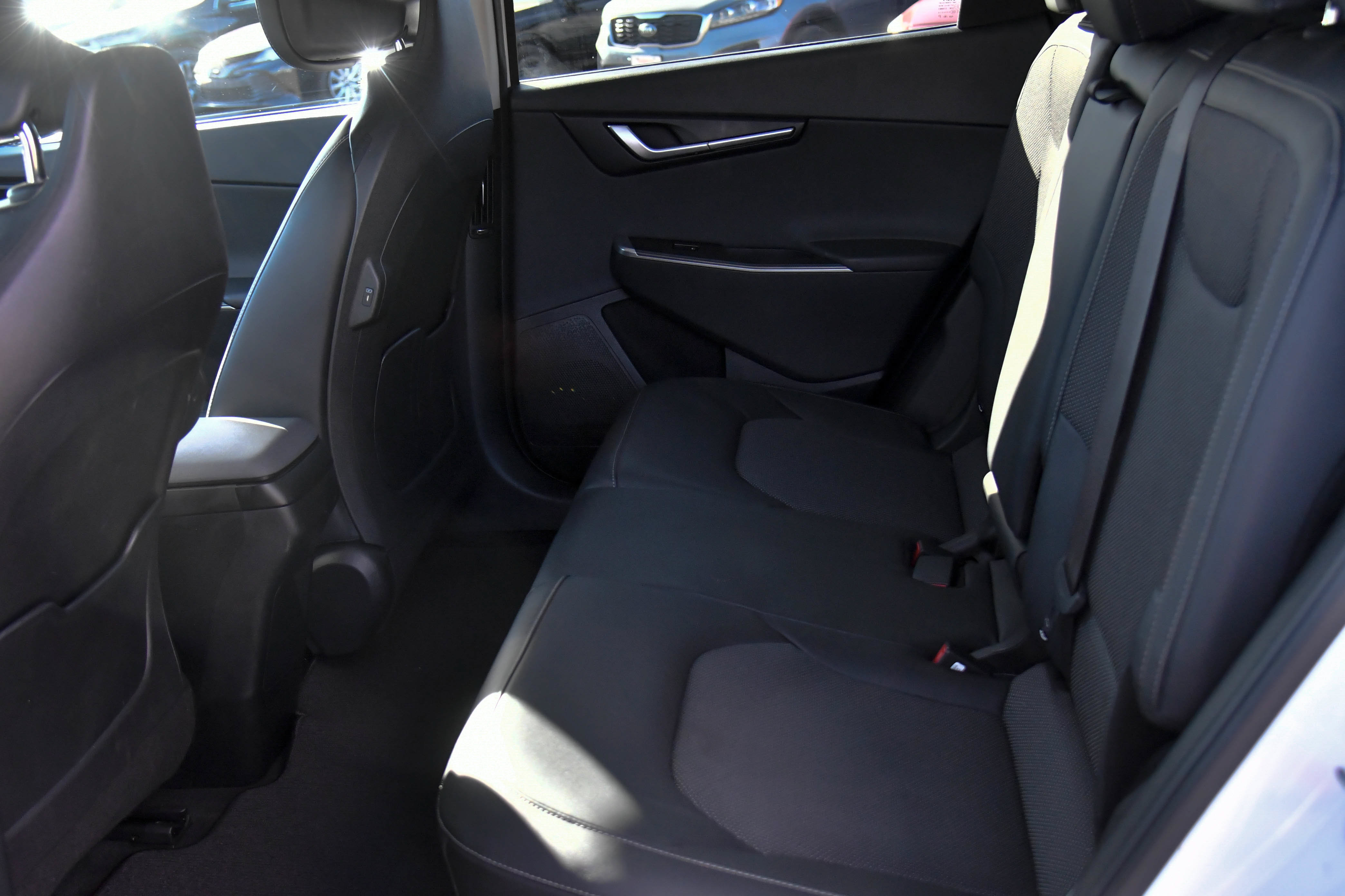 Used 2024 Kia EV6 Light RWD image 42