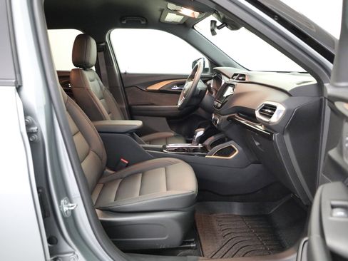 Certified 2023 Chevrolet TrailBlazer ACTIV w/ Convenience Package image 12