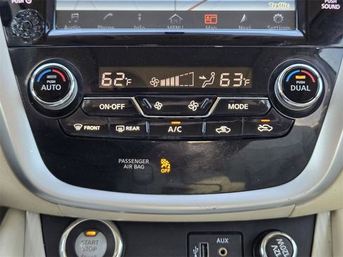 Used 2018 Nissan Murano Platinum image 17