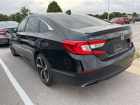 Used 2018 Honda Accord Sport image 4