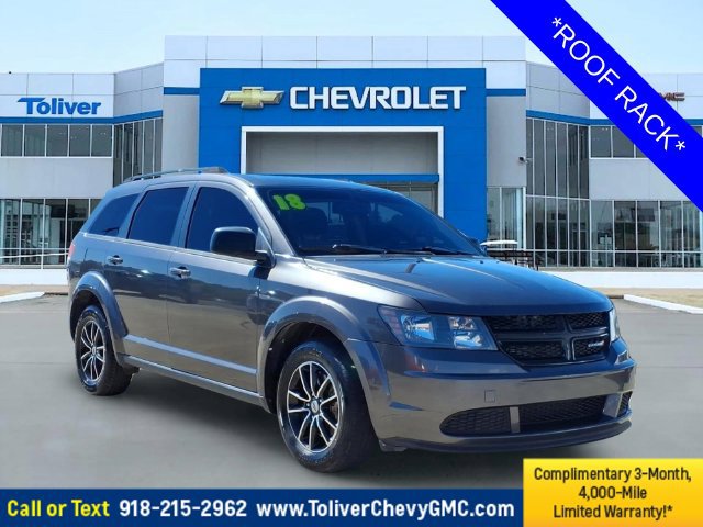 Used 2018 Dodge Journey SE w/ Blacktop Package FWD image 1