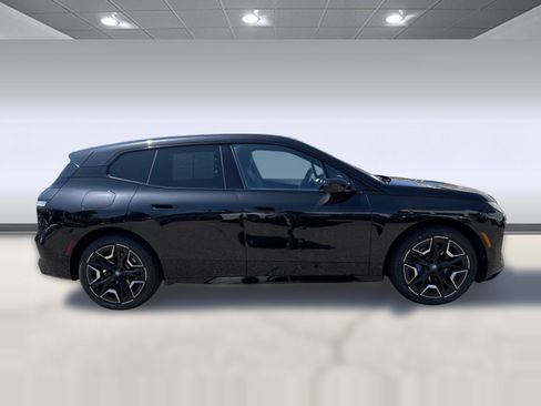 Certified 2024 BMW iX xDrive50 w/ Sport Package AWD/4WD image 8