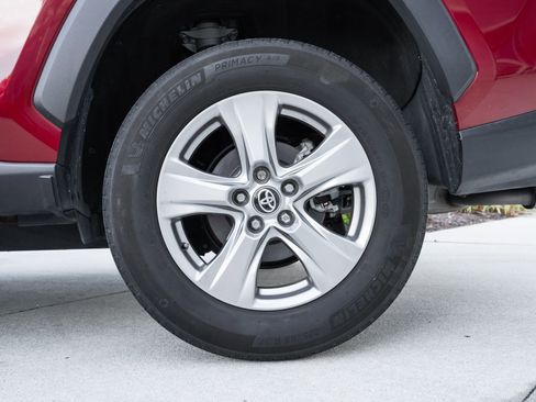 Used 2023 Toyota RAV4 XLE image 13