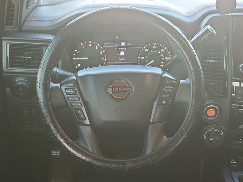 Used 2023 Nissan Titan PRO-4X w/ Pro-4x Convenience Package image 20