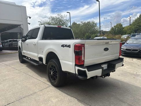 Used 2024 Ford F250 Lariat w/ Black Appearance Package image 10