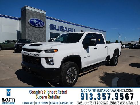 Used 2021 Chevrolet Silverado 2500 Custom w/ Custom Value Package AWD/4WD image 1