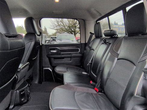 Used 2024 RAM 2500 Laramie image 24