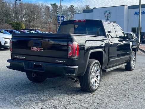 Used 2018 GMC Sierra 1500 Denali w/ Denali Ultimate Package image 4