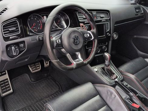 Used 2017 Volkswagen GTI Autobahn FWD image 11