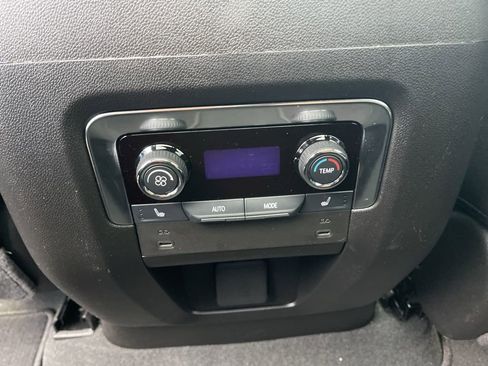 Certified 2026 Chevrolet Suburban Premier w/ Sun And Tow Package image 19