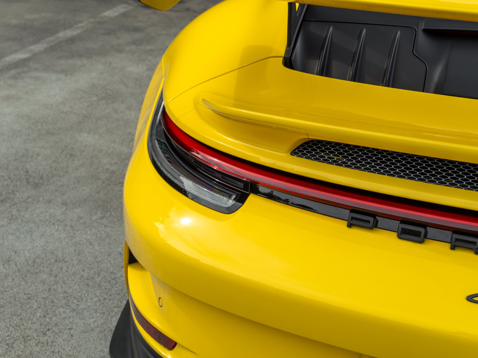 Used 2022 Porsche 911 GT3 RWD image 21