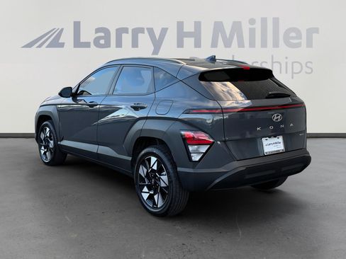 Certified 2024 Hyundai Kona SEL image 4