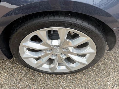 Used 2016 Cadillac CTS Premium image 7