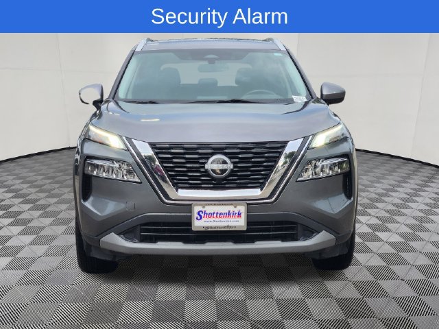 Used 2023 Nissan Rogue SV w/ SV Premium B Package FWD image 2