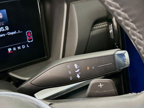 Used 2025 GMC Terrain Elevation image 25