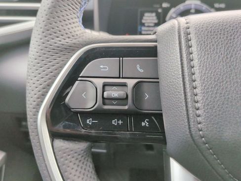 New 2025 Toyota Tundra Platinum AWD/4WD image 19