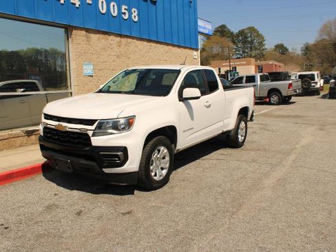 Used 2022 Chevrolet Colorado LT w/ Fleet Safety Package image 4