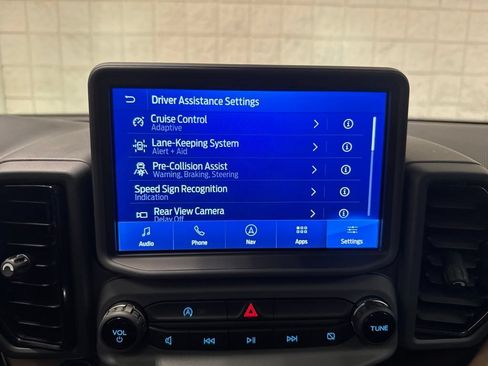 Used 2024 Ford Bronco Sport Outer Banks w/ Tech Package AWD/4WD image 13
