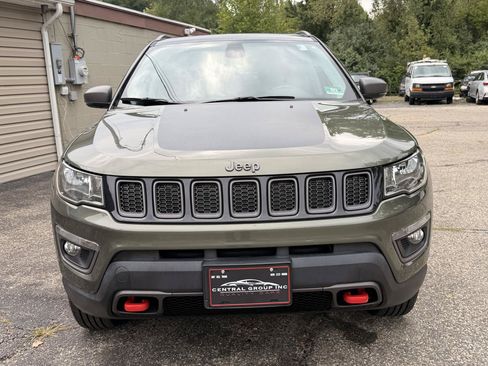 Used 2018 Jeep Compass Trailhawk w/ Leather Interior Group AWD/4WD image 11