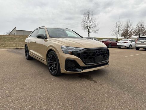 Used 2024 Audi SQ8 Prestige image 8