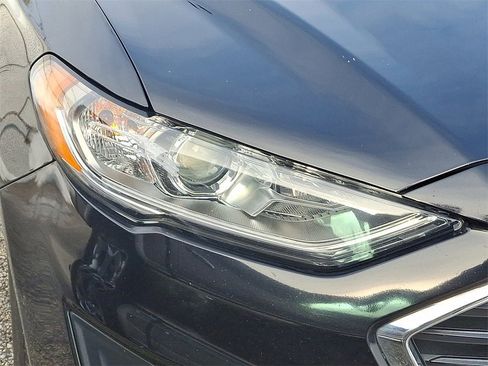 Used 2020 Ford Fusion S image 5